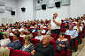 Роман Бусаргин обсудил с жителями развитие отдаленного района Саратовской области