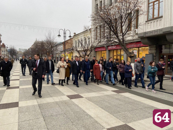 Володину не понравились вывески на проспекте Кирова 