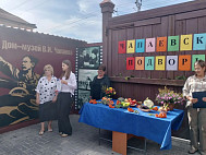 Саратовских школьников познакомили с бытом семьи Чапаева