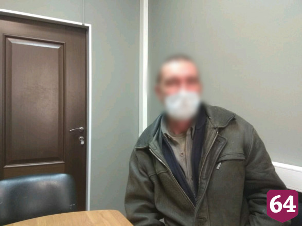 Саратовец пытался убить сожительницу лопатой и сжечь