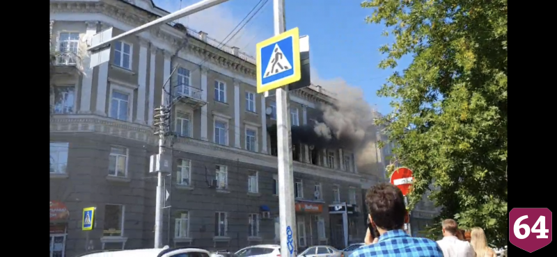 В центре Саратова горит памятник архитектуры