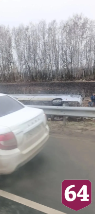 В Саратовской области в аварию попал автобус с детьми