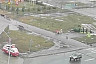 В микрорайоне Саратова вновь упала уличная елка