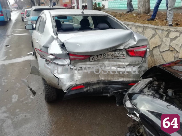 В массовой аварии на Чернышевского пострадала автоледи