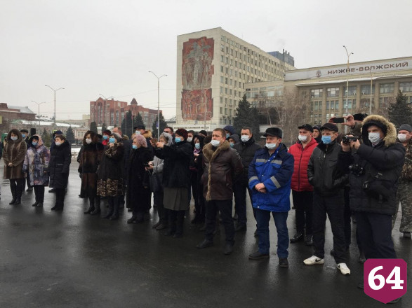 Медики Саратовской области получили 26 новых автомобилей 