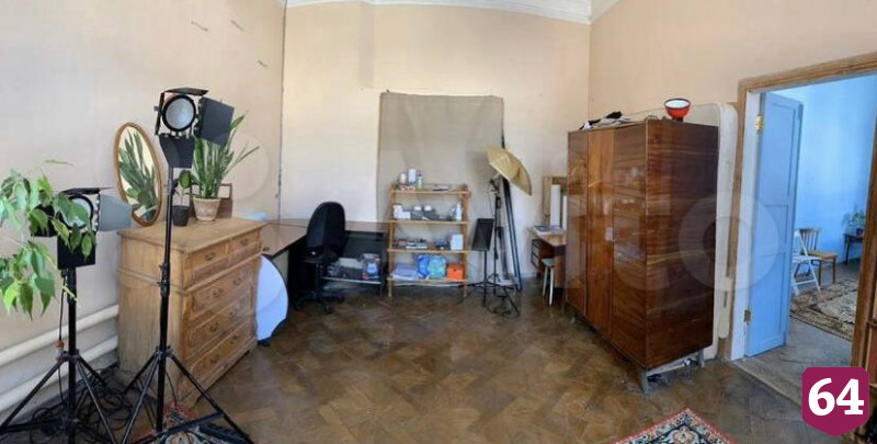 В Саратове продают квартиру в мавританском особняке