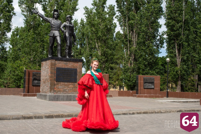 Саратовцы сделают селфи с клубничной принцессой 