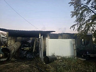В Саратове на пожаре погибли отец с сыном и женщина