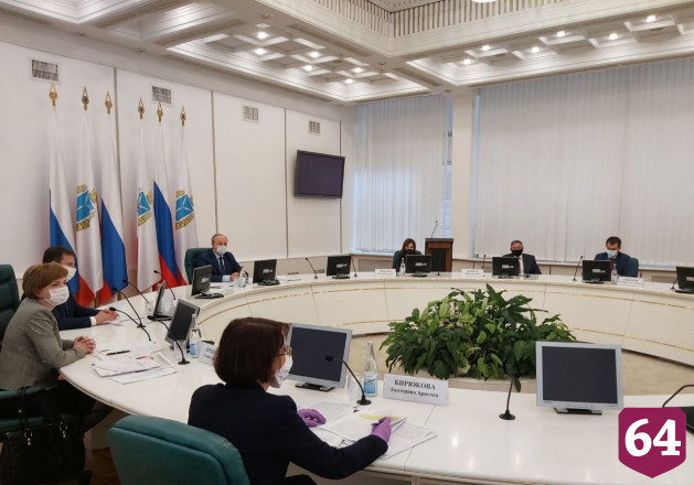 Губернатор анонсировал открытие парикмахерских в Саратовской области