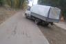 В Саратове автохамы ездят по тротуару и сигналят пешеходам