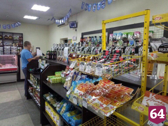 В Саратове 2 магазина торговали спиртным в День знаний 