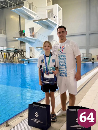 Саратовские прыгуны в воду завоевали медали «Лиги юных чемпионов» 