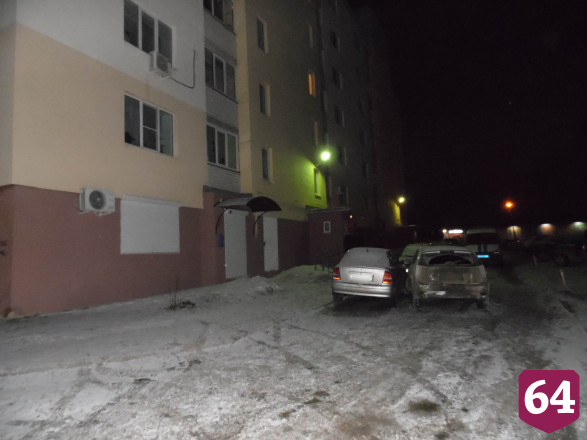 В Саратове молодой человек напоил девушку и угнал «Форд»