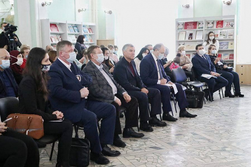 Многодетные саратовцы должны получить жилье в 2021 году