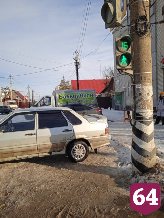 Под Саратовом из-за автохамов на переходе пешеходы «скачут, как кролики»