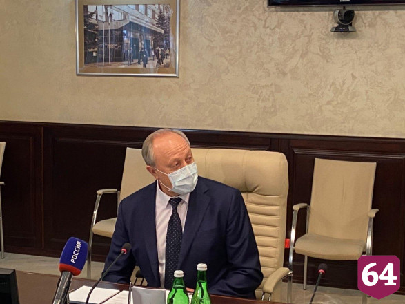Губернатор поблагодарил волонтеров Конституции за труд 