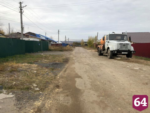Популярный писатель отметил унылость осеннего Саратова