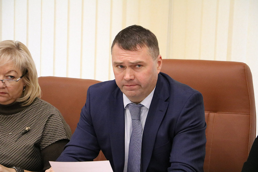 В Саратове предложили увеличить выплаты молодым специалистам 
