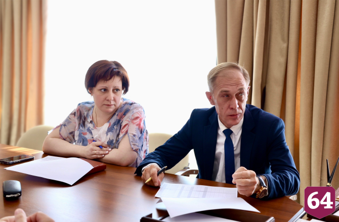 Саратовский зампред потребовал сдать все объекты в срок