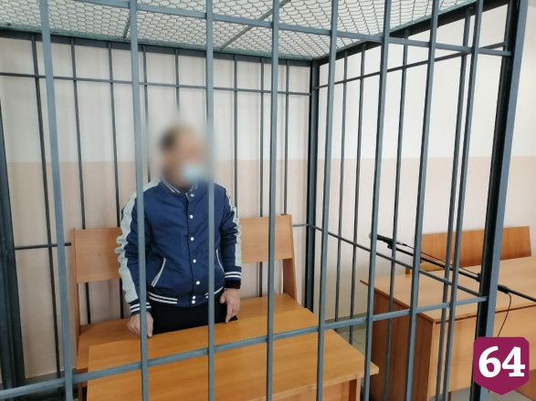 Саратовец избил до смерти и облил кипятком друга за детскую обиду