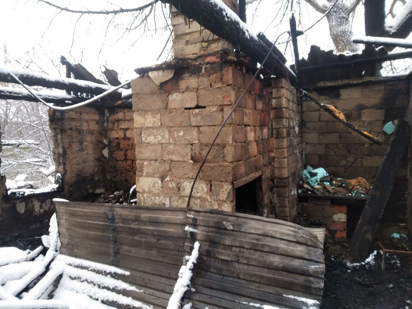 Двое мужчин обгорели на пожарах в Саратовской области
