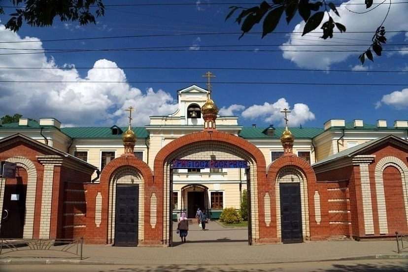 Саратовцам покажут святыни Свято-Никольского мужского монастыря