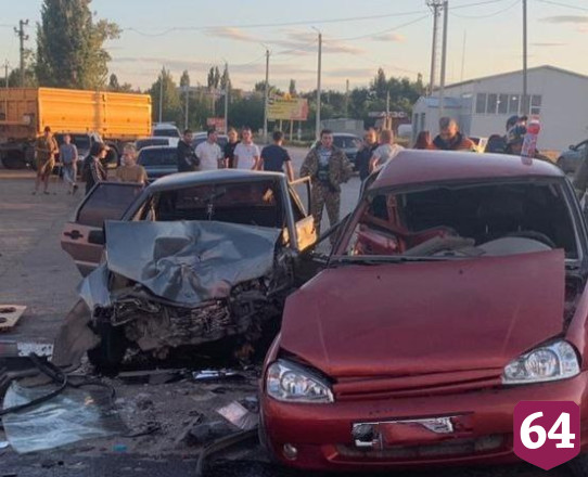 Молодой мужчина покалечился в ДТП под Саратовом