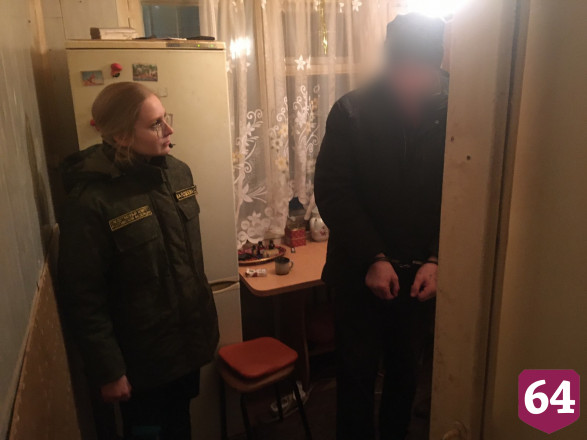 Мужчина до смерти избил шарившего в его карманах друга