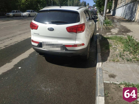 На Танкистов «Киа» сбила женщину на пешеходном переходе