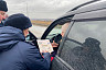 Автоинспекторы Саратова на трассе беседовали с водителями о безопасности