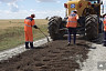 Саратовские дорожники опровергли ремонт трасс землей 