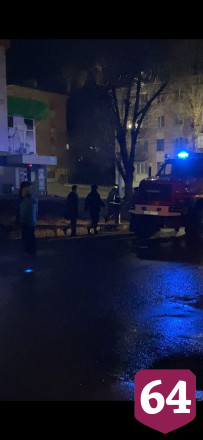 В Саратове из горящей квартиры вынесли 15-летнего мальчика без сознания
