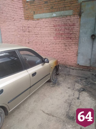 На Краснодарской горели два автомобиля