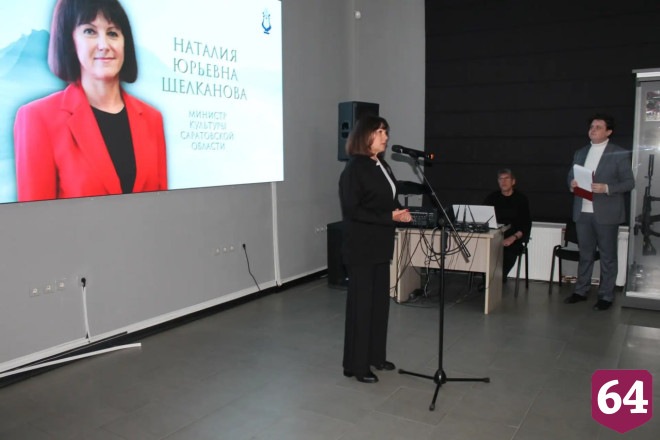 Саратовский музей СВО открыл выставку «Сталь и нежность»