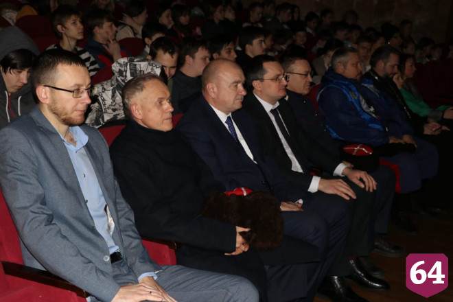 В Саратове казаки соревновались в рубке шашкой