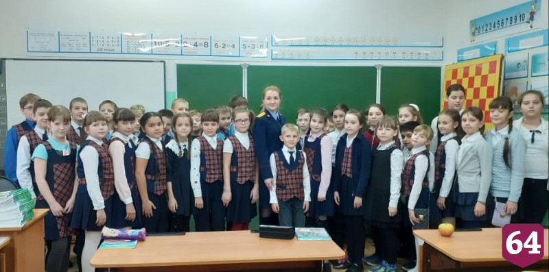 Следователь рассказала школьникам об атаковавшей фашистов медсестре Зинаиде Маресевой 
