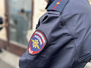 В Саратове женщина назвала знакомой код от карты и лишилась 85 тысяч