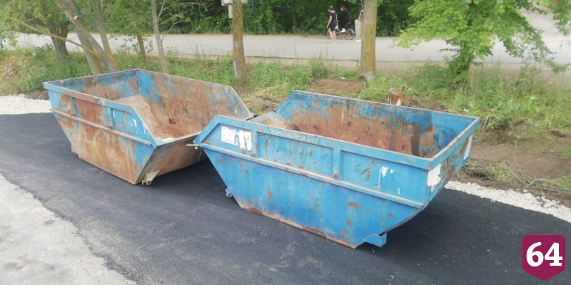 Регоператор вывез три вагона мусора с одного дачного массива