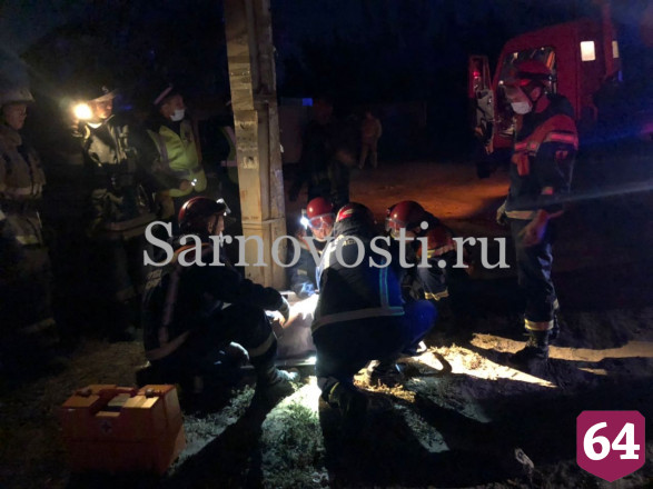 В Саратове молодые люди разбились в ДТП с бетономешалкой