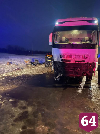 Четыре человека погибли в ДТП с фурой под Саратовом