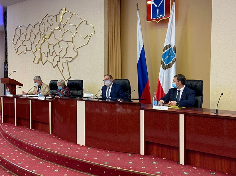 Более 100 пациентов с коронавирусом подключены к ИВЛ в саратовских больницах