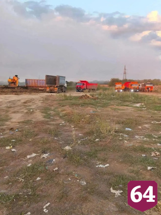 Тушение мусора на полигоне в Энгельсе продолжалось всю ночь