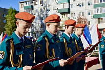 В Губернаторском колледже 320 студентов приняли кадетскую клятву