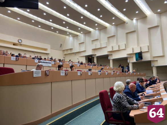 На ремонт тротуаров в Саратове выделят 30 млн рублей 