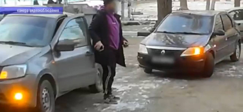 В Саратове пенсионеры через таксистов передали мошенникам 405 тысяч рублей