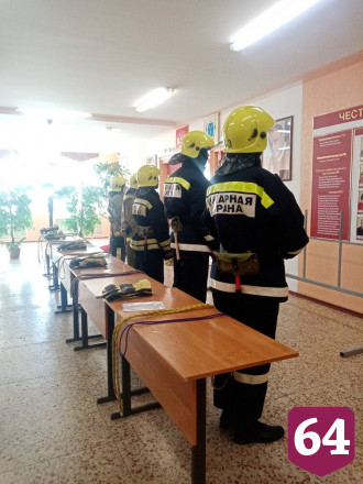 Подполковник в отставке учит студентов спасать людей в ДТП 
