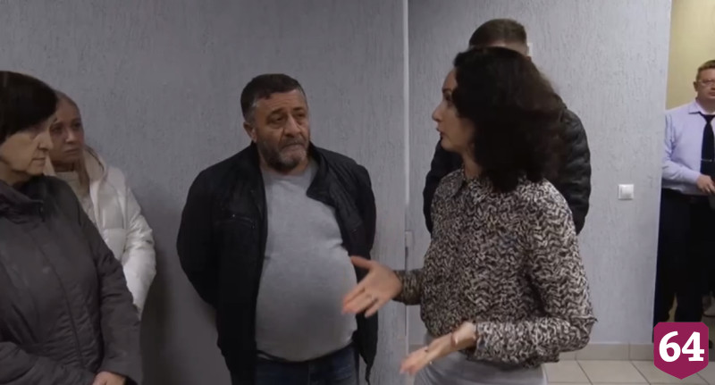 Провокаторы пытались сорвать встречу с жителями Привокзальной площади 