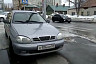 В Саратове автохамы массово заполонили тротуар