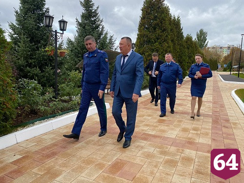 Прокурор Саратовской области Сергей Филипенко посетил Энгельсский дом-интернат