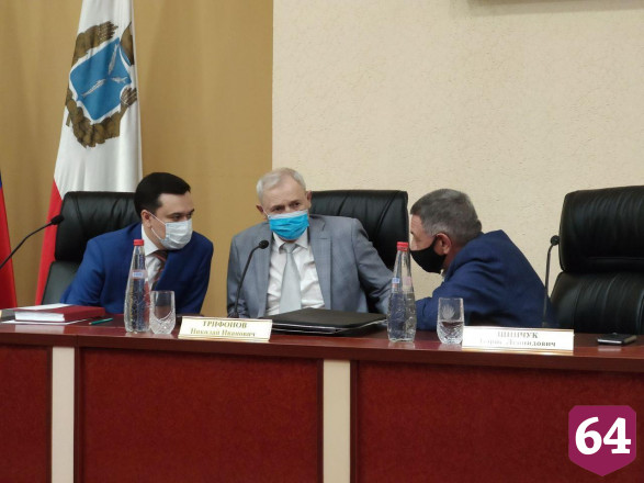 Губернатор попросил дольщиков поверить саратовским чиновникам  